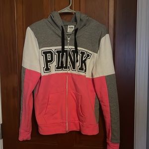Women’s zip up